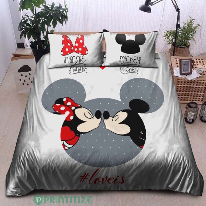 Magical Mickey And Minnie Disney Bedding Set: Dreamy Comfort For Kids 2