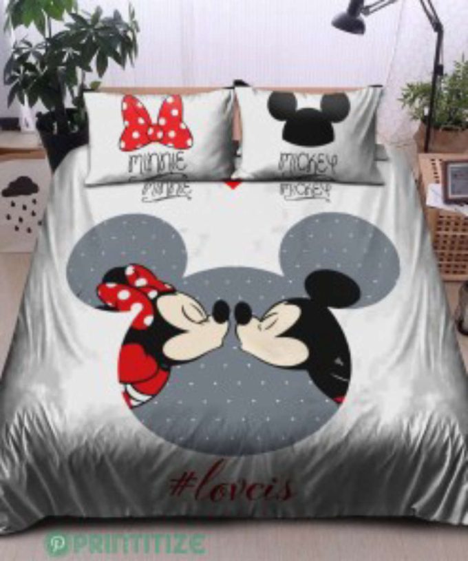 Magical Mickey And Minnie Disney Bedding Set: Dreamy Comfort For Kids 5