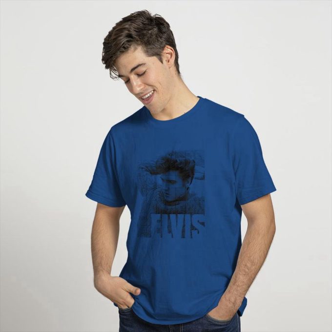 Elvis Presley Relaxing Poster T-Shirt For Men And Women 2