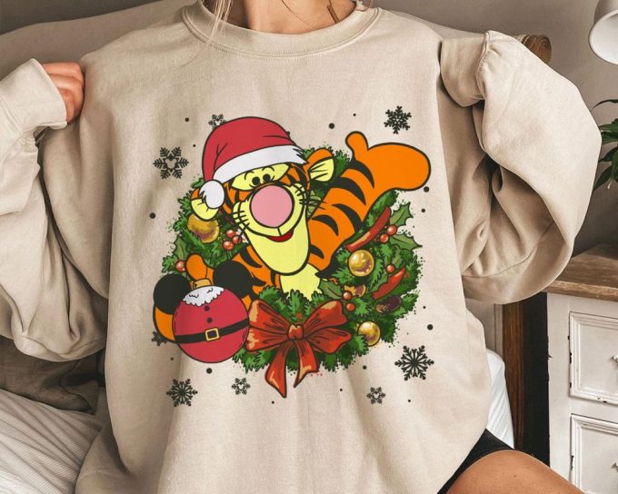 Tigger In Christmas Wreath T-Shirt Tis The Season Double Sided T Shirt 2
