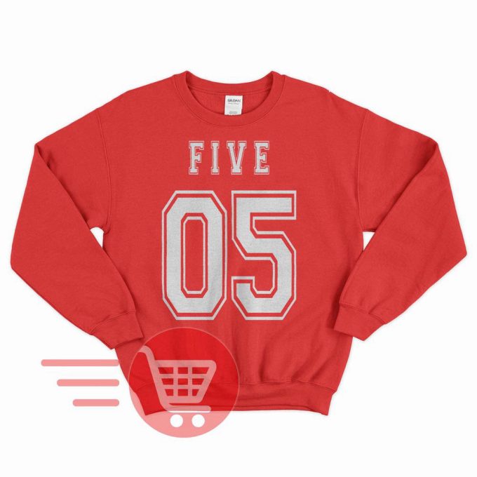 Number Five Shirt: Aidan Gallagher Hargreeves Sweater - Unisex Sweatshirt Tee 4