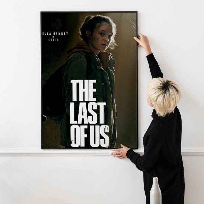 The Last Of Us Poster Hbo Tv Series Ellie Bella Ramsey 2023 3