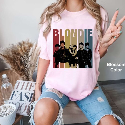 Blondie Band Retro Vintage Tee: Funny Music Shirt 2024