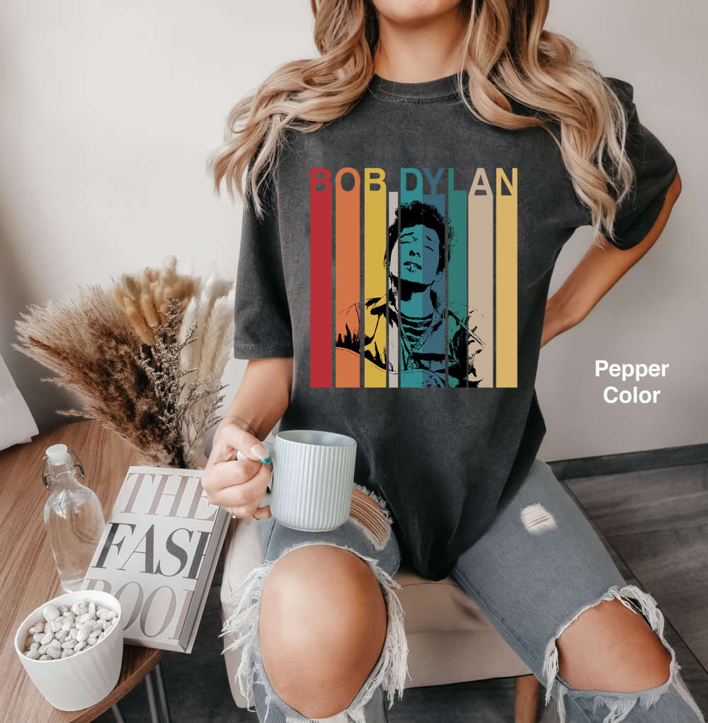 Bob Dylan Retro Vintage T-Shirt: Funny Music Band Tee Perfect Gift for Friends – 2024
