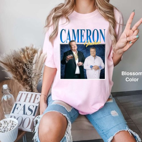 Cameron Tucker Homage T-Shirt: Modern Family TV Series Retro Vintage Shirt Funny Gift for Fans
