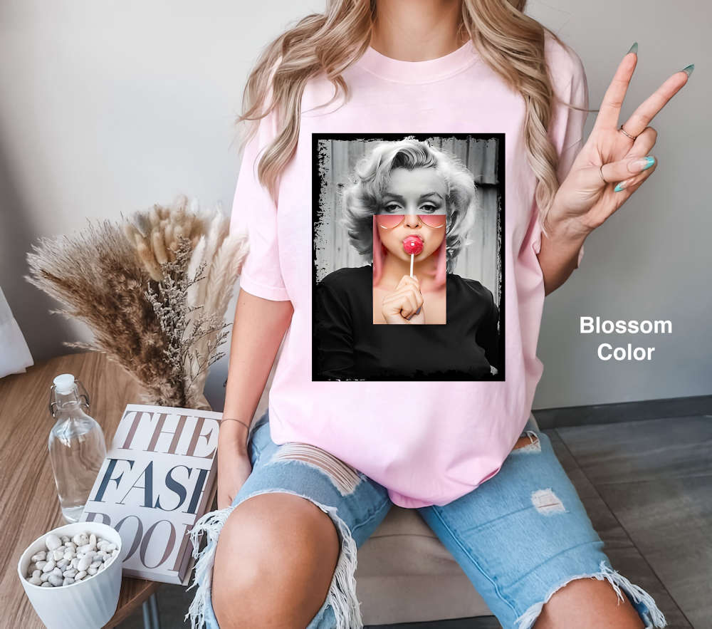 Marilyn Monroe Vintage Comfort Colors T-Shirt: Lollipop Shirt Monroe Tribute – Perfect Gift for Fans 2024