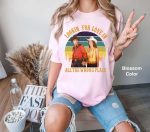 Vintage Lookin for Love T-Shirt: Urban Cowboy Style Gift Tee for Men & Women
