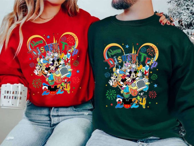 2024 Disneyland Family Trip Shirts: Personalized Matching Mickey Minnie Tees 2