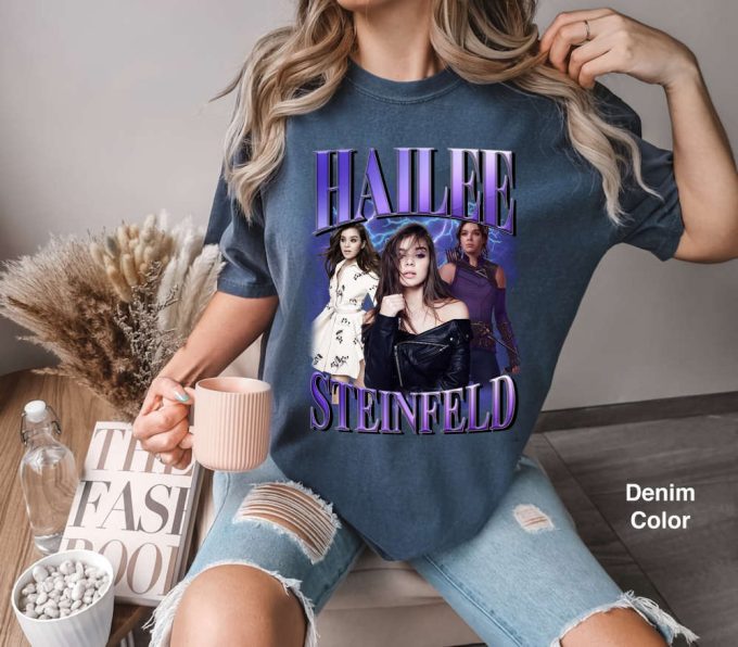 Shop Retro Hailee Steinfeld Comfort Colors Shirt Poster T-Shirt Sweatshirt - Funny Gift 2024 3