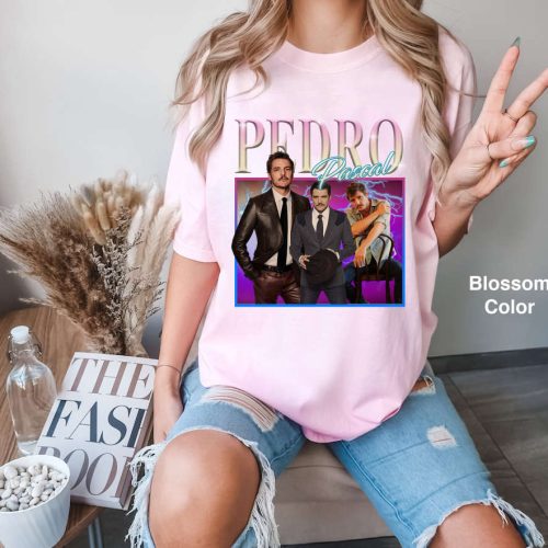 Pedro Pascal Retro Comfort Colors Shirt: Vintage 90s Crewneck & Sweatshirt