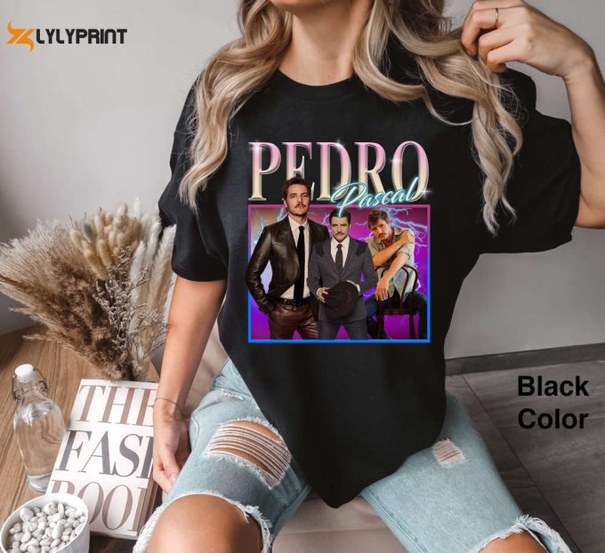 Pedro Pascal Retro Comfort Colors Shirt: Vintage 90S Crewneck &Amp;Amp; Sweatshirt 1