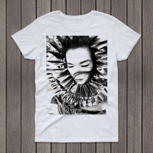 Bjork Shirt, Vintage Unisex Bjork Shirt, 90’s shirt, gift for her or him, Bjork inspired T-Shirt, Björk dark Graphic Bjork T Shirt