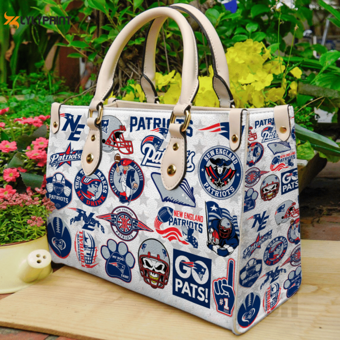 Stylish New England Patriots Leather Hand Bag Gift For Women'S Day - Perfect Women S Day Gift 1