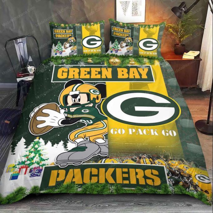 Green Bay Packers Mickey Mouse Christmas Duvet Cover Bedding Set Gift For Fans 2