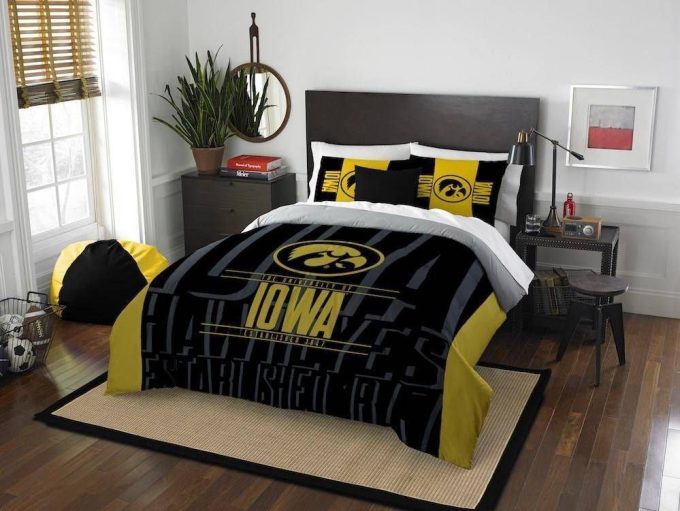 Iowa Hawkeyes Duvet Cover Bedding Set Gift For Fans 2