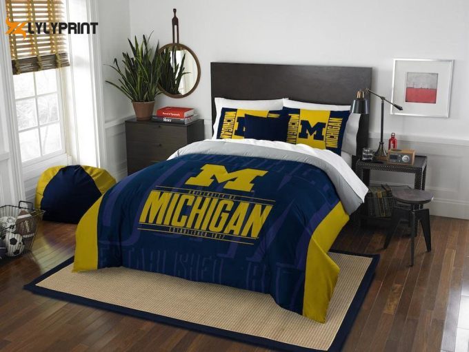 Michigan Wolverines Duvet Cover Bedding Set Gift For Fans 1