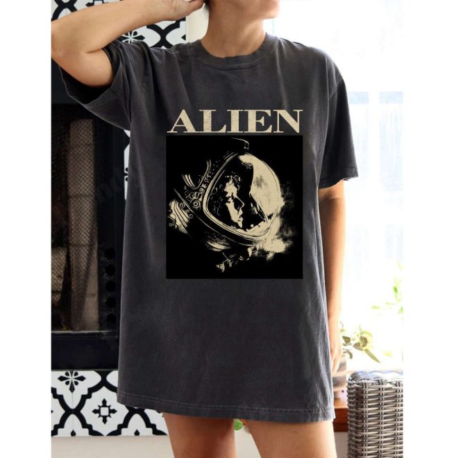 Alien Movie Apparel: T-Shirt Hoodie Tee - Trendy Unisex Sweatshirt &Amp; Cute Couples Tee 2