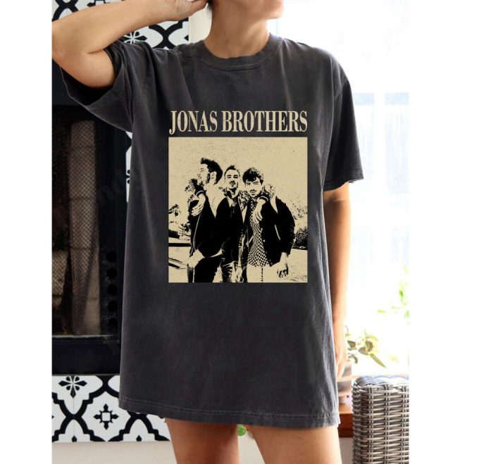 Jonas Brothers Movie T-Shirt &Amp; Sweater: Retro Unisex Sweatshirt 2