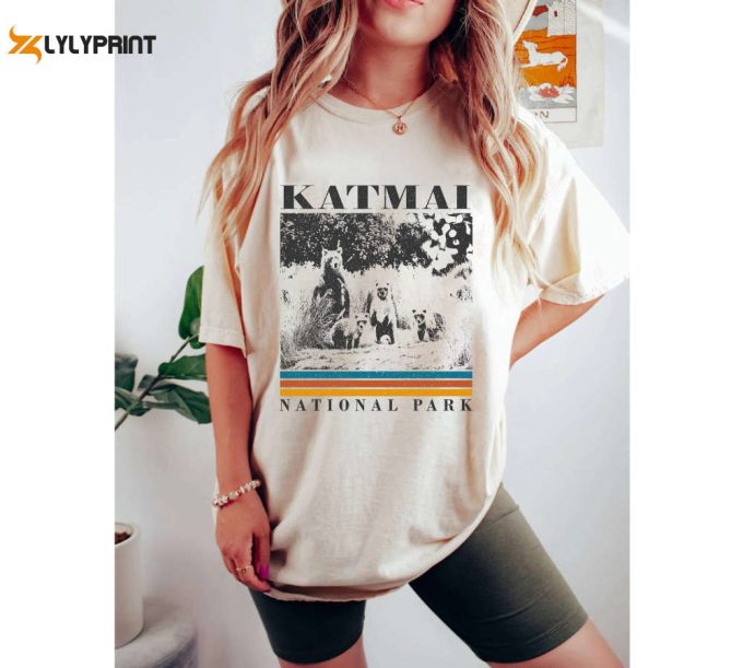 Katmai T-Shirt Alaska Travel Shirt: Explore Katmai With A Spooky Sweatshirt &Amp;Amp; Hoodie - Perfect Dad Gift &Amp;Amp; Travel Souvenir 1