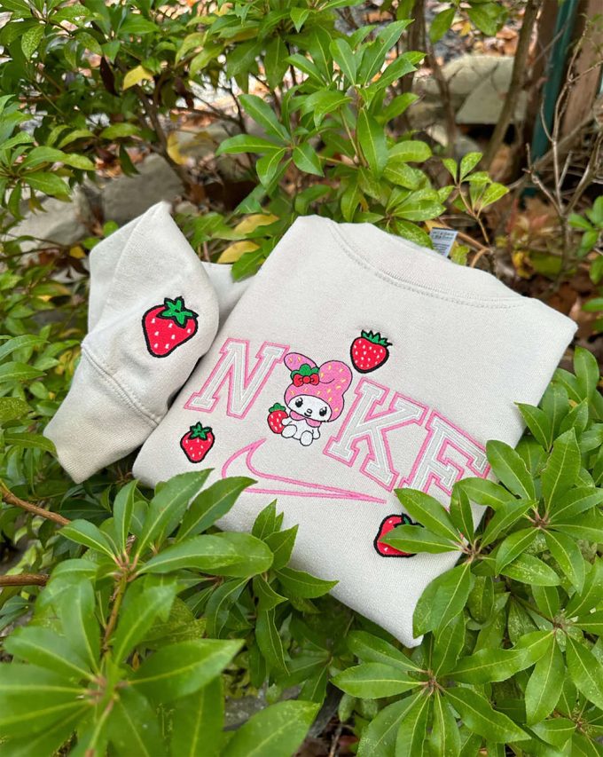 Melody Fruit Strawberry With Sleeves Embroidery Crewneck Sweatshirt 2