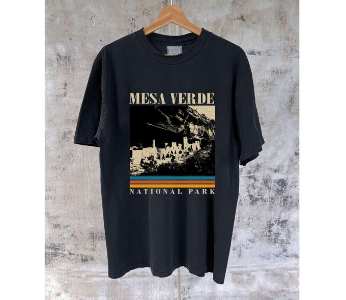 Explore Mesa Verde: Colorado Travel T-Shirt Sweatshirt And Hoodie - Perfect Gifts For Dad 2