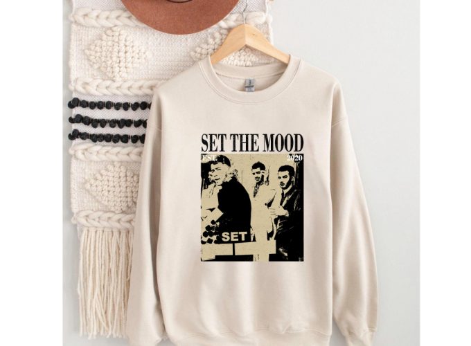 Shop The Wood Movie T-Shirt Hoodie &Amp; Sweater Set - Retro Unisex Trendy &Amp; Couples Apparel 2