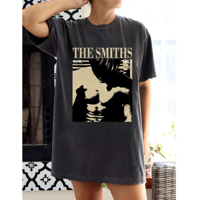 The Smiths Movie T-Shirt Hoodie &Amp; Tee: Retro &Amp; Spooky Short Sleeve Sweatshirt 2