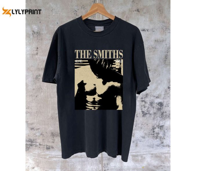 The Smiths Movie T-Shirt Hoodie &Amp;Amp; Tee: Retro &Amp;Amp; Spooky Short Sleeve Sweatshirt 1