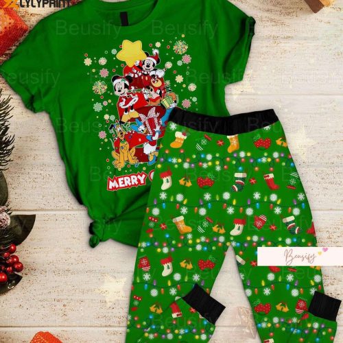 Cheerful Mickey Christmas Pajama Set: Festive T-Shirt & Pants