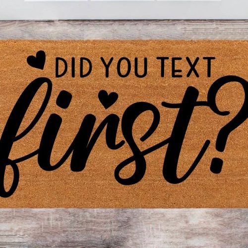 Personalized Christmas Rug: Text First Wedding Gift Home Decor – Last Name Doormat for Anniversary