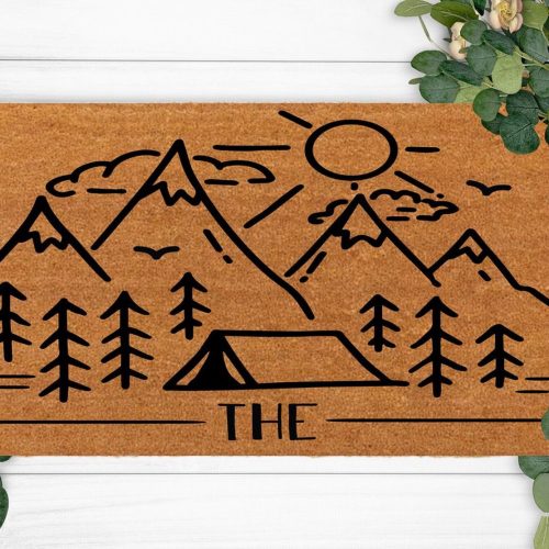 Personalized Family Name Doormat – Perfect Christmas Bridal or Mom&Dad Gift for Holidays – Cute Home Decoration