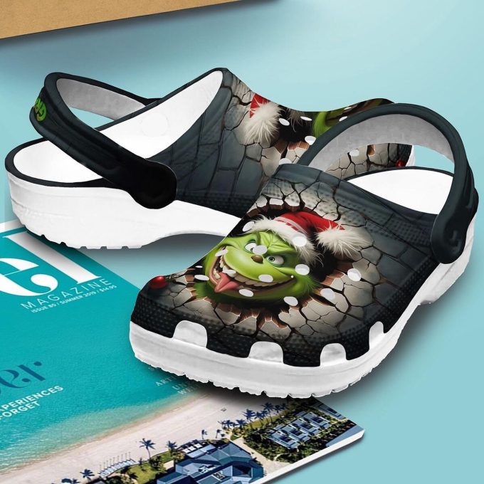 Hilarious Grinch Face Christmas Clogs – Perfect For Kids And Adults!