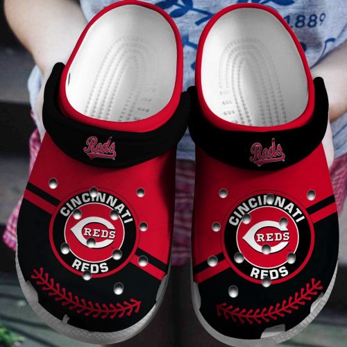 MLB Cincinnati Reds Crocs: Red-Black Baseball Fan Shoes – Clog Style