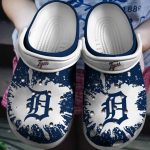 MLB Detroit Tigers Crocs: White-Navy Baseball Fan Shoes – Get Your Team Spirit On!