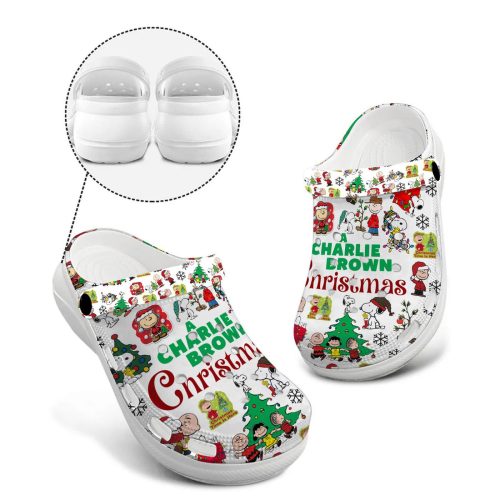 Stylish White High-Sole Clogs: A Charlie Brown Christmas Snoopy Design