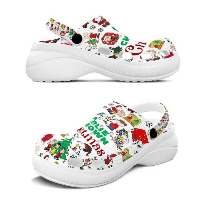 Stylish White High-Sole Clogs: A Charlie Brown Christmas Snoopy Design