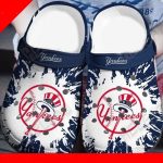 Comfy Yankees MLB Gift: RubberCrocs Clog Shoes – New York Fan s Must-Have! Comfy Yankees MLB Gift: RubberCrocs Clog Shoes – New York Fan s Must-Have!