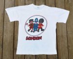 Rare Vintage 1984 London England Tower of London Cream T-Shirt – Queen s Guards Single-Stitched