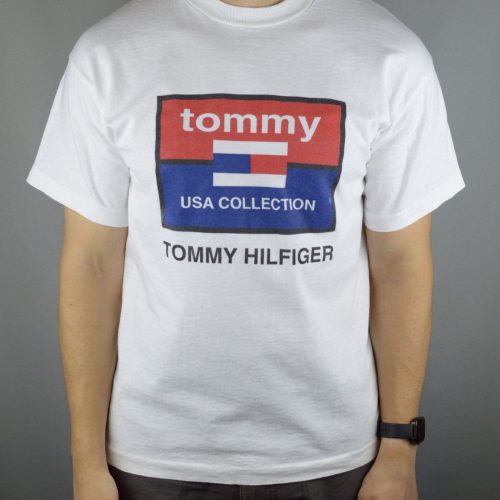 Authentic Vintage Tommy Hilfiger 90s T-Shirt Single Stitched Retro Tee