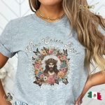 Vintage Viva Cristo Rey Tee: Boho Sacred Heart Jesus T-shirt – Unique Catholic Devotional & Sentimental Gifts