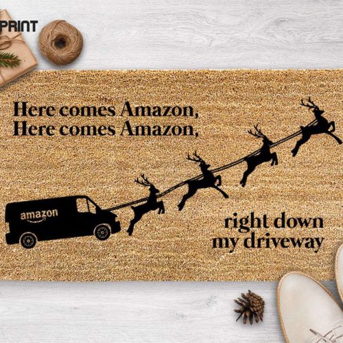 Hilarious Christmas Doormat: Here Comes Amazon! Festive Holiday Decor for Your Porch