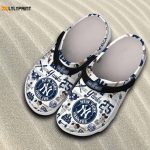 MLB New York Yankees Crocs Shoes: Gifts for Men Women & Kids – Official MLB Merchandise