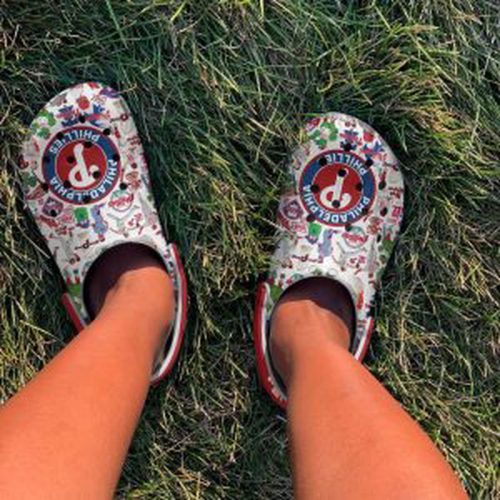 MLB Philadelphia Phillies Crocs: Gear for Men Women and Kids